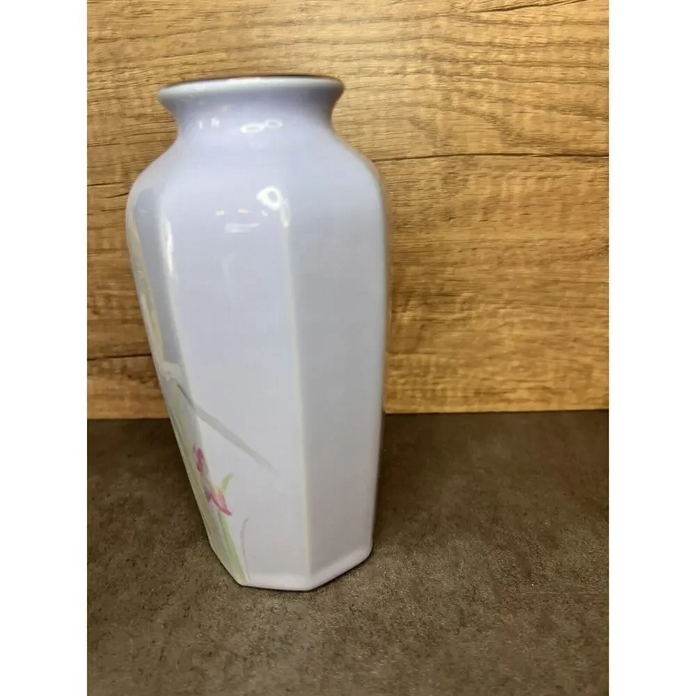 Vintage Otagiri Japan Periwinkle Irises Flower Bud Vase Medium